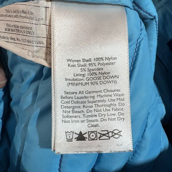 Eddie Bauer First Ascent Down Jacket XS Purple Hooded Lightweight Puffer Hiking - Picture 5 of 9